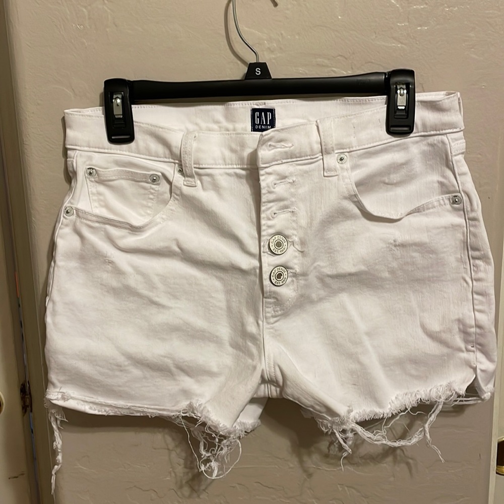 Gap Buttonfly Shorts - image 1